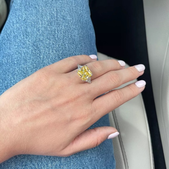 8ct Radiant Cut Canary Ring - Picture 3 of 15